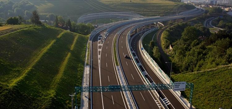 Understanding the Foundations of Infrastructure Development in Business Scaling